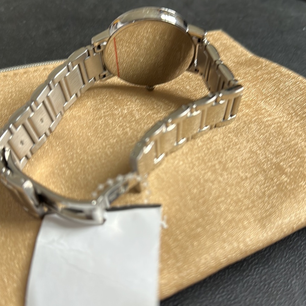 Kate Spade ♠️ Watch - Picture 2 of 3